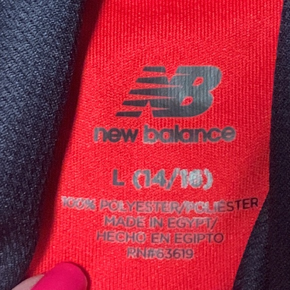 Boys New Balance Hoodie Shirt with Kangaroo Pocket, EUC, Size Large (14-16) - Picture 4 of 9